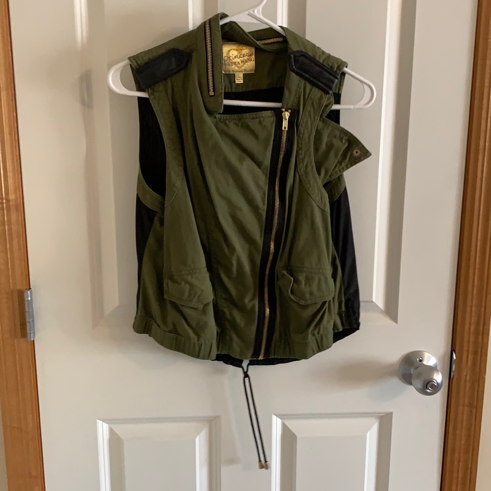 Army green vest